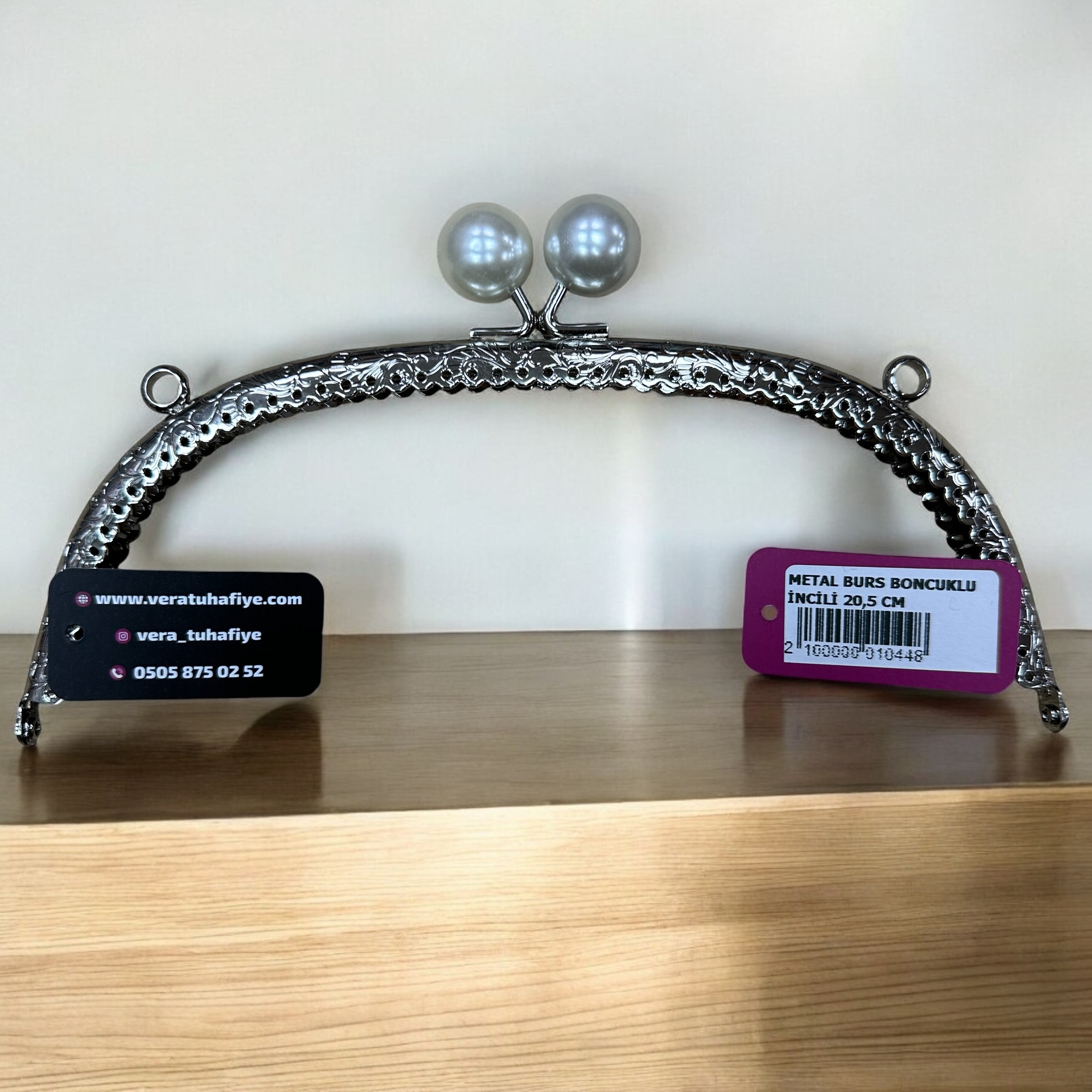 20.5 CM DİKMELİ BONCUKLU